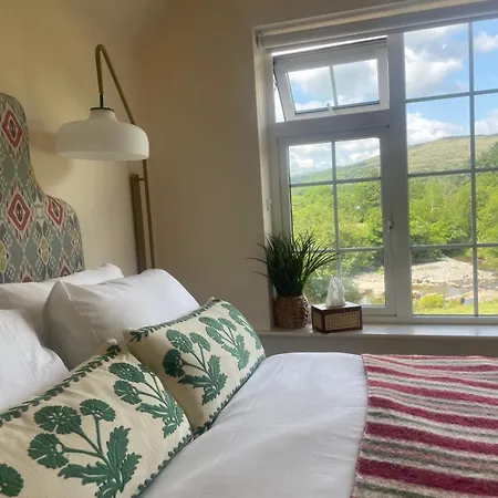 The Ford Frühstückspension 3*