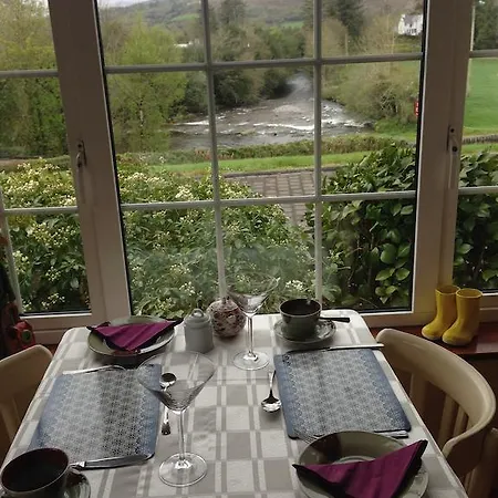 The Ford 3* Kenmare
