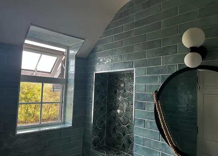 The Ford B&B 켄마어